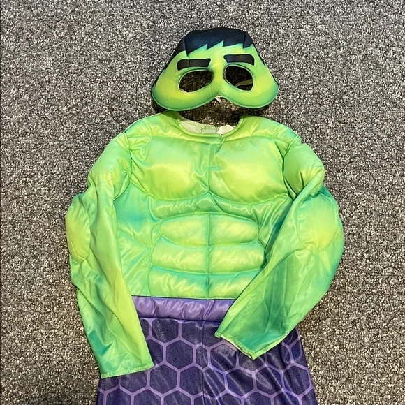 Hulk costume - Picture 3 of 6